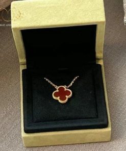 Dây chuyền cỏ 4 lá đá đỏ sang trọng