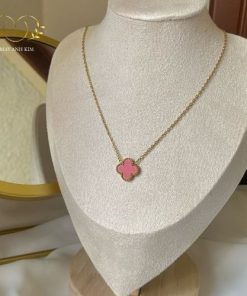 Dây chuyền cỏ 4 lá đá màu viền vàng - Mây Ánh Kim 9 Dây chuyền cỏ 4 lá hồng ngọt ngào