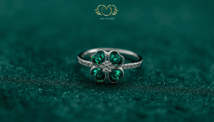 nhẫn bạc nữ phong thủy may mắn biểu tượng tài lộc cỏ 4 lá