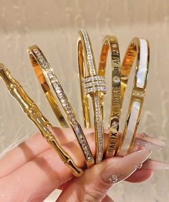 Lắc tay nữ mạ vàng cao cấp