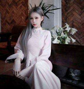 Tặng Ghim Cài Áo Có Ý Nghĩa Gì? Khám Phá Ý Nghĩa Và Cách Chọn Lựa Mới Nhất 2026 4 Khi nào nên tặng ghim cài áo