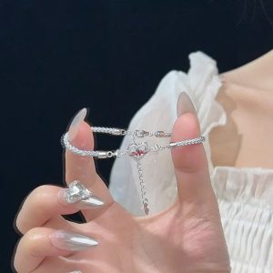 vòng tay hình trái tim